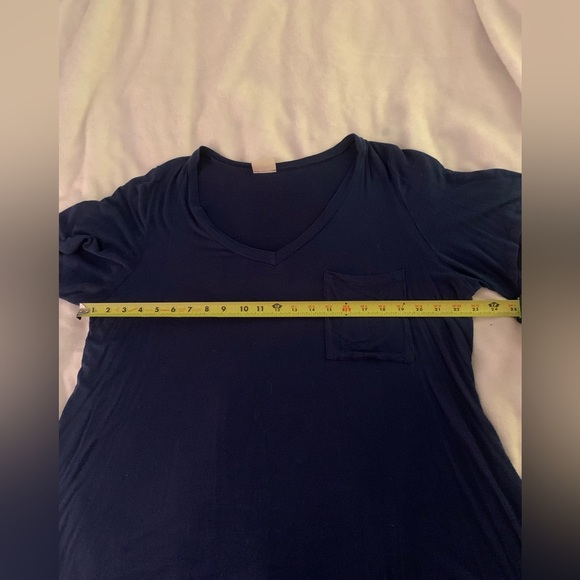 ModCloth Lot of Two High-Low Hemmed Tees 1X - Picture 7 of 16